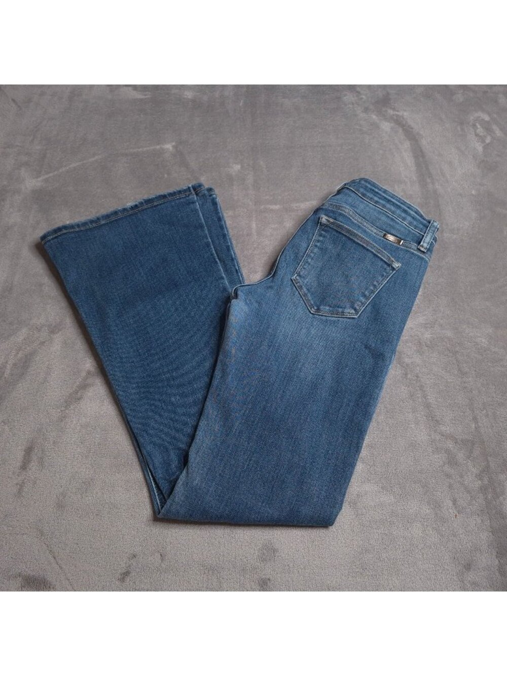 KanCan Womens Flare Jeans 5/26 Mid Rise Medium Wash Stretch Altered